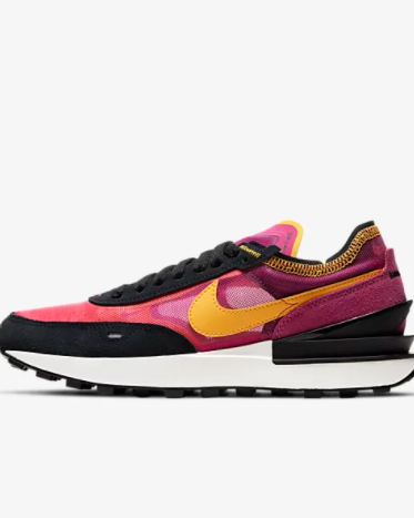 sacai